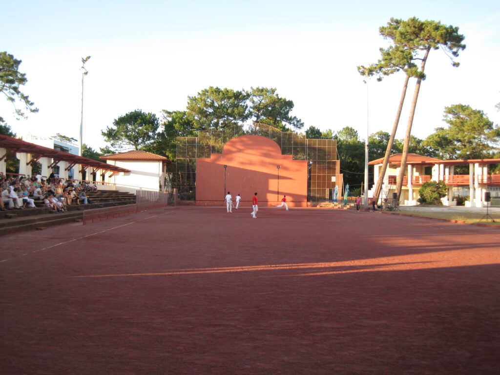 Art of living surfer hossegor