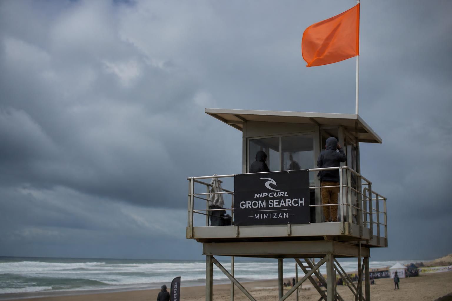 découvrez comment les surfeurs basques ont dominé les championnats de france interclubs à mimizan, remportant un triomphe éclatant et renforçant leur réputation dans le monde du surf.